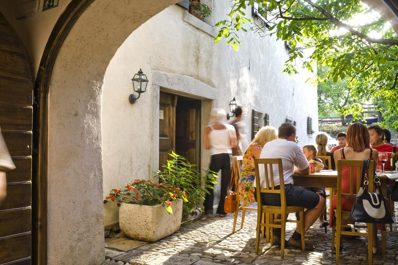 Hotel Majerija Vipava Pokoj fotografie